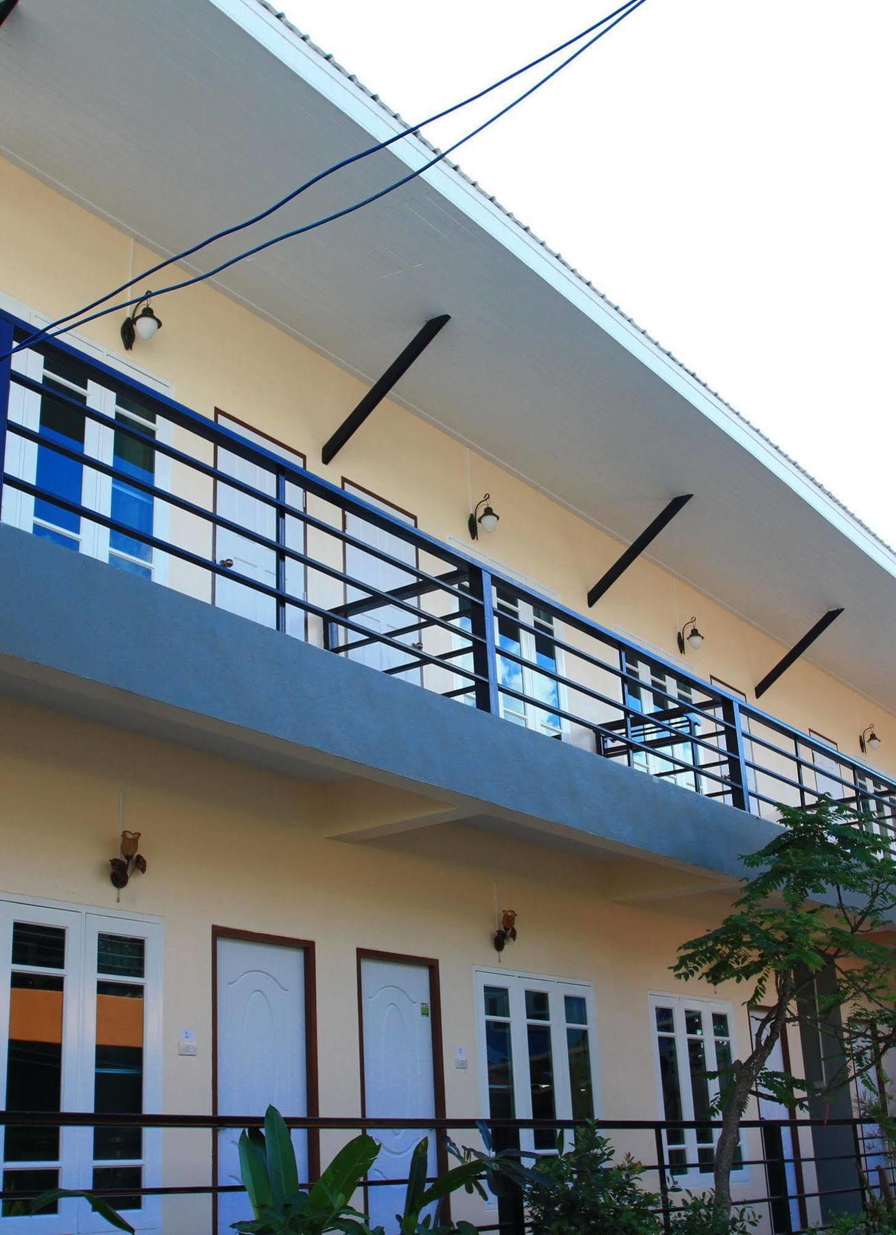 I-Talay Trio Hotel Koh Samet Bagian luar foto